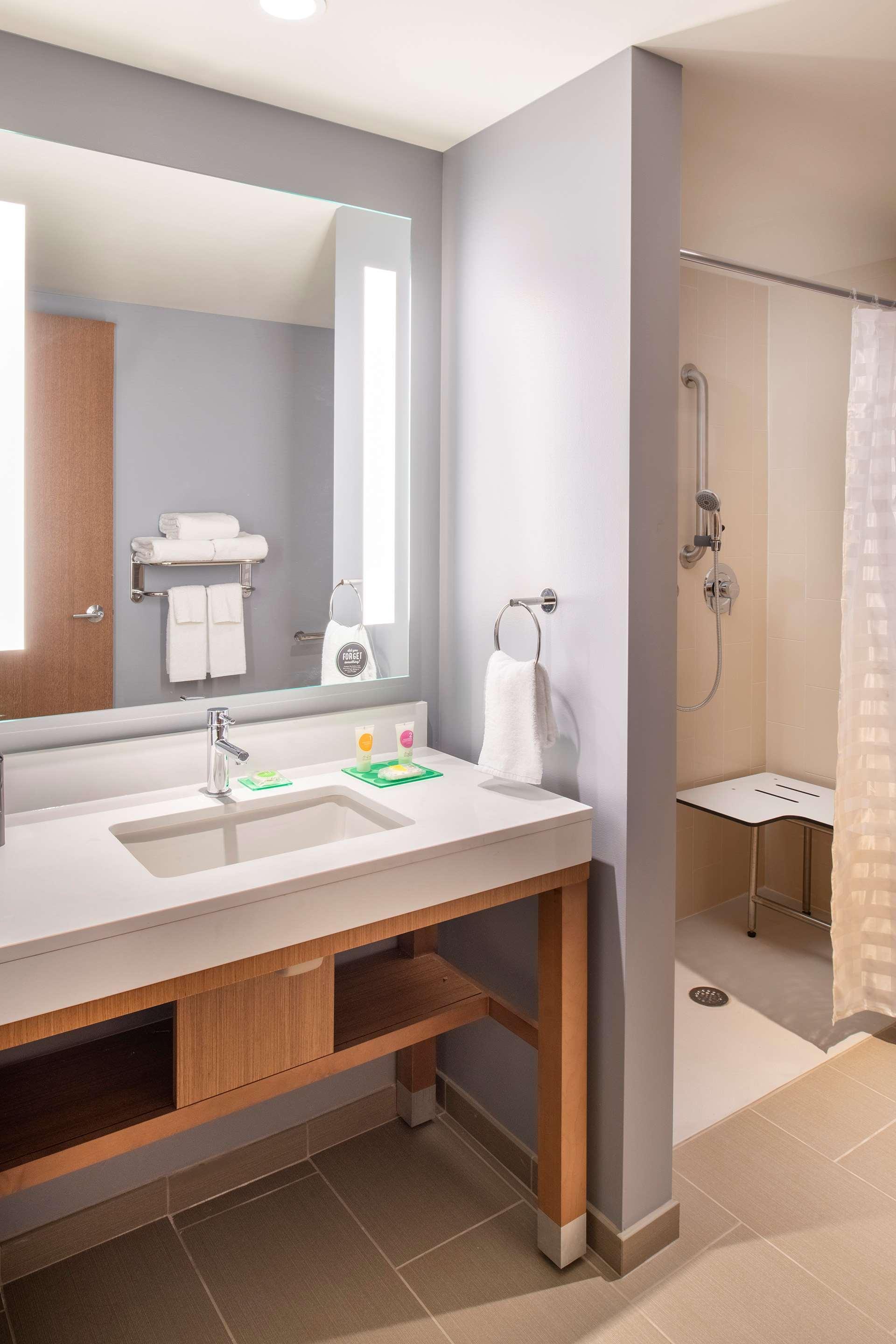 Hyatt Place East Moline/Quad Cities Eksteriør billede